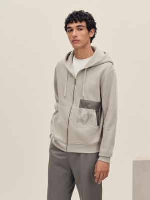 ジップアップ・スウェット 《エプロン・ドール・アン・パースペクティブ》, イメージ: 着用例, worn, ビュー2の5