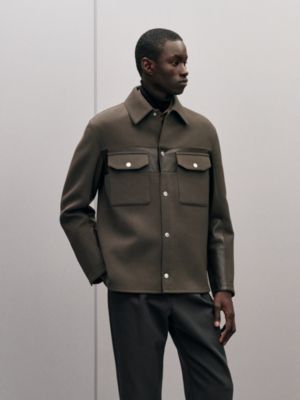 가죽 디테일 울 오버셔츠, 보기: 이미지: 제품 착용 이미지, worn, 2개 중 6번째 보기