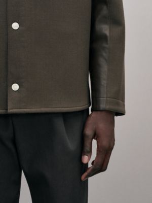 가죽 디테일 울 오버셔츠, 보기: 이미지: 제품 착용 이미지, worn, 5개 중 6번째 보기