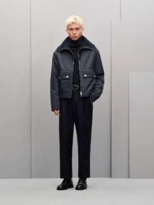 Straight cut zipped jacket
