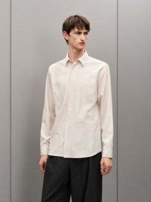 Camisa de corte recto "Nervures H" en seda, Vista: Ver artículo puesto, worn, vista 2 de 7