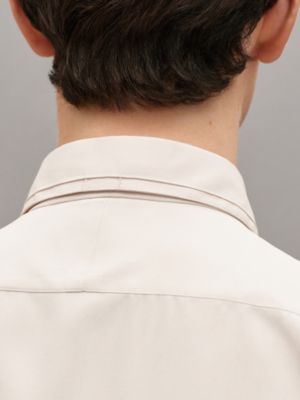 Camisa de corte recto "Nervures H" en seda, Vista: Ver artículo puesto, worn, vista 6 de 7