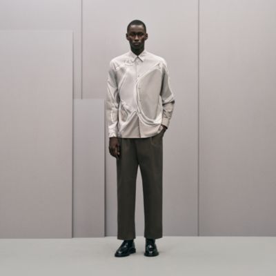 "Mors is More" straight cut shirt with Louis collar