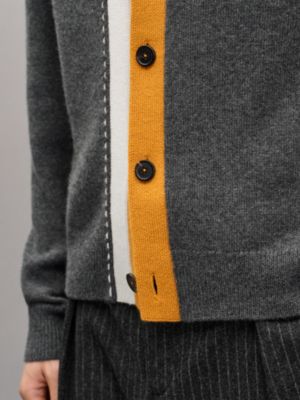 “Decoupe sellier” 캐시미어 버튼 가디건, 보기: 이미지: 제품 착용 이미지, worn, 6개 중 6번째 보기