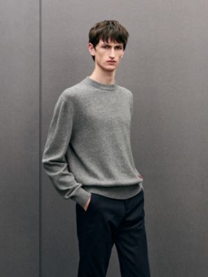 "Broderie coccinelle" crewneck cashmere sweater, View: Worn, worn, view 2 of 5