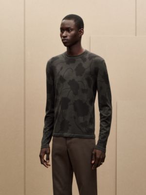 “Fleurs floutees” 크루넥 스웨터, 보기: 이미지: 제품 착용 이미지, worn, 2개 중 5번째 보기