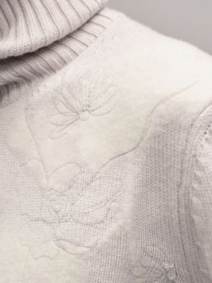 "Fleurs et flous" turtleneck cashmere sweater, View: front, front, view 6 of 6