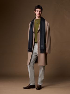 Guanaco scarf, View: Worn, worn, view 2 of 3