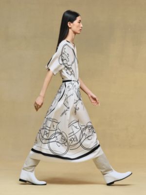 "Ex-Libris a Main Levee" caftan, View: Worn, worn, view 3 of 7