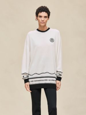 ロングスリーブスウェットニット チュニックスタイル 《エクスリブリス》モチーフ, イメージ: 着用例, worn, ビュー2の5