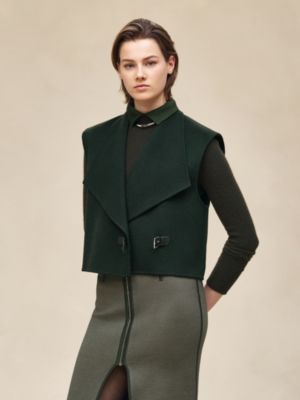 캐시미어 슬리브리스 쇼트 베스트, 보기: 이미지: 제품 착용 이미지, worn, 2개 중 6번째 보기
