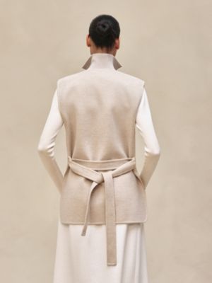 캐시미어 스트레이트 베스트, 보기: 이미지: 제품 착용 이미지, worn, 3개 중 6번째 보기