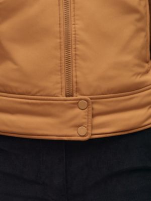 리버서블 슬리브리스 재킷, 보기: 이미지: 제품 착용 이미지, worn, 8개 중 8번째 보기