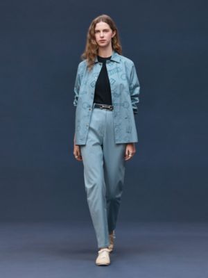 High-waisted pants
