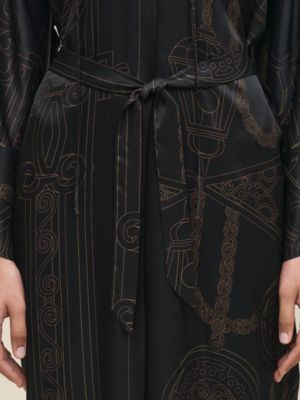 "L'Enseigne du Sellier" caftan, View: Worn, worn, view 6 of 7