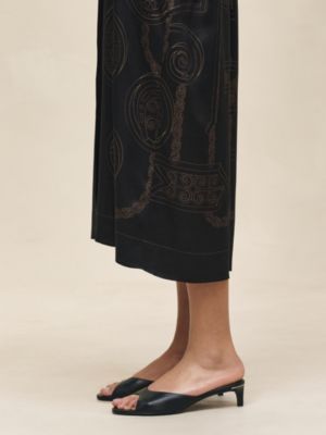 "L'Enseigne du Sellier" caftan, View: Worn, worn, view 7 of 7