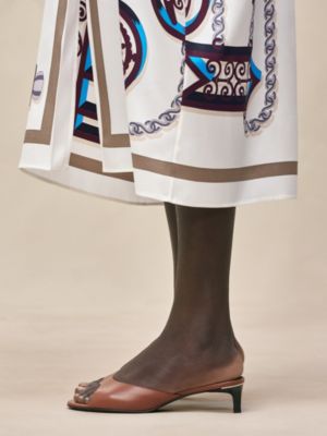 "L'Enseigne du Sellier" caftan, View: Worn, worn, view 8 of 8
