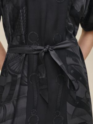 "Soleil de Soie Poudre" classic caftan, View: Worn, worn, view 6 of 6