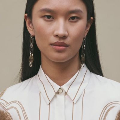 "Brides de Gala Gold" classic shirt, View: video, view 2 of 8