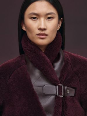 가죽 쇼트 코트, 보기: 이미지: 제품 착용 이미지, worn, 4개 중 7번째 보기