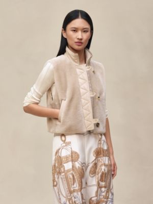 슬리브리스 쇼트 베스트, 보기: 이미지: 제품 착용 이미지, worn, 3개 중 7번째 보기