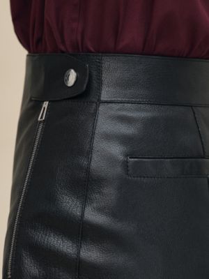 Short en cuir, Vue: Vue portée, worn, vue 5 sur 5