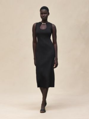 Long sleeveless dress