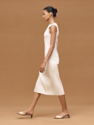 Long sleeveless dress, View: Worn, worn, view 3 of 7