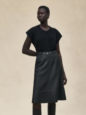 “L'Enseigne du Sellier” 슬리브리스 캐시미어 스웨터, 보기: 이미지: 제품 착용 이미지, worn, 2개 중 5번째 보기