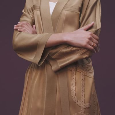 “L'Enseigne du Sellier” 롱 가디건, 보기: 영상, 2개 중 8번째 보기