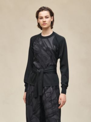 “Soleil de Soie Poudre” 롱 슬리브 스웨터, 보기: 이미지: 제품 착용 이미지, worn, 2개 중 5번째 보기