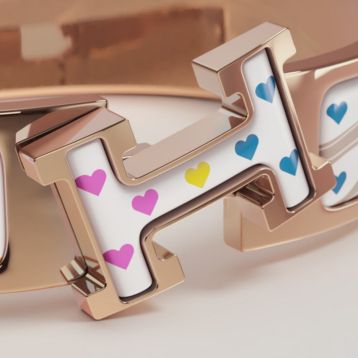 704316FOF1_video_2-AVS?&fit=