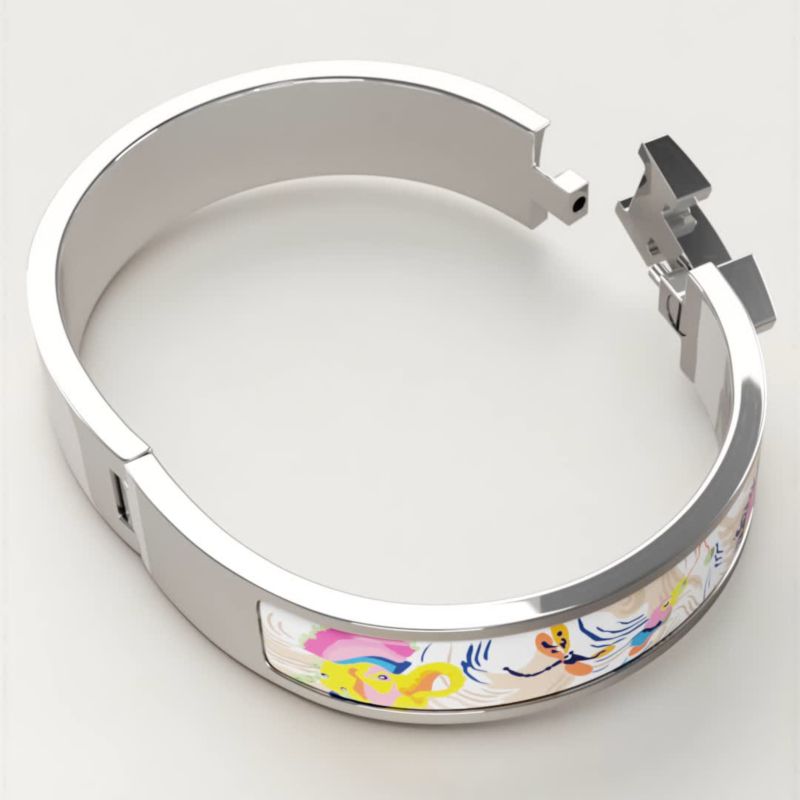 目を惹く★ HERMES ブレスレット Clic Clac H Emile et une Nuit 目を惹く☆ HERMES ブレスレット Clic Clac H Emile et une Nuit