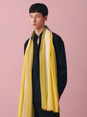 Teshima scarf, View: Worn, worn, view 3 of 4
