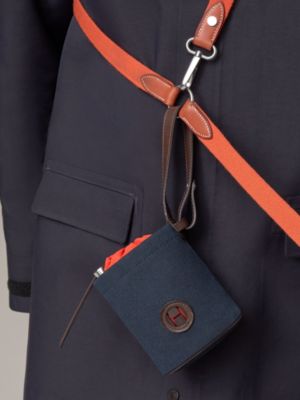 On-the-go dog pouch, View: Worn, worn, view 6 of 7