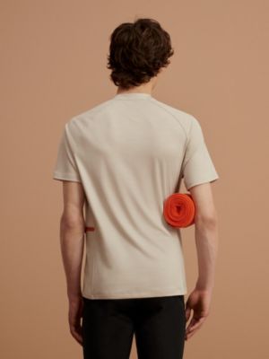 Hermès Fit T恤, 檢視: 佩戴, worn, 檢視共3張圖片的第6張