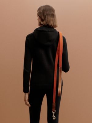 Hermès Fit運動衫, 檢視: 佩戴, worn, 檢視共2張圖片的第5張