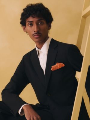 Maillon Nageur pocket square 45, View: Worn, worn, view 2 of 3