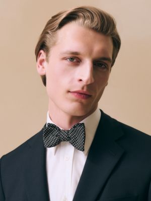 H Passant bow tie, View: Worn, worn, view 2 of 2