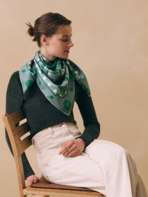 Les Cles double face scarf 90, View: Worn, worn, view 3 of 7