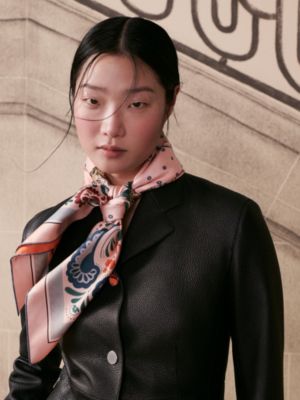 Guepards Bandana double face scarf 90, View: Worn, worn, view 2 of 6
