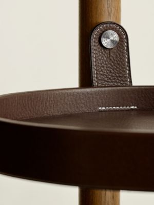 Porte-manteau vestiaire Les Nécessaires d'Hermès, Vue: vue de face, front, vue 3 sur 4