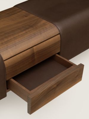 Les Necessaires d'Hermes long bench, View: front, front, view 2 of 3