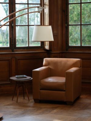 Fauteuil club Rééditions J.-M. Frank par Hermès, Vue: vue de face, front, vue 3 sur 3