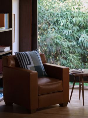 Reeditions J.-M. Frank par Hermès club armchair, View: front, front, view 4 of 4
