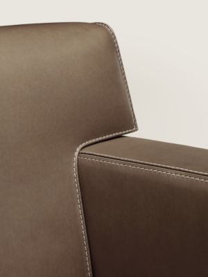 Reeditions J.-M. Frank par Hermès club armchair, View: front, front, view 3 of 4