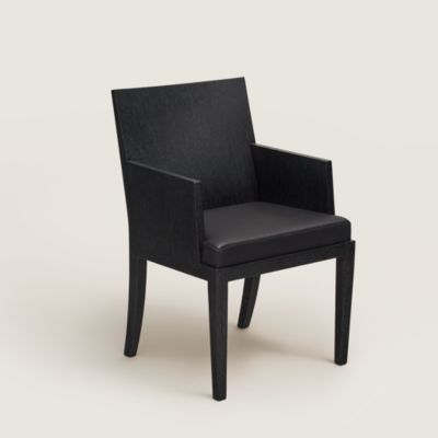 960363MU01_wornsquare_1?size=