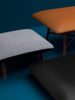 Les Necessaires d'Hermès "carre d'assise" low stool, medium model 85, View: front, front, view 3 of 3