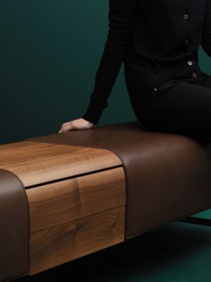 Les Necessaires d'Hermès cheval d'arçons bench, View: Worn, worn, view 2 of 3