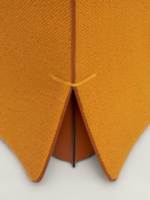 Sofa Contour d'Hermès 2-seater, View: Detail, detail, view 4 of 5